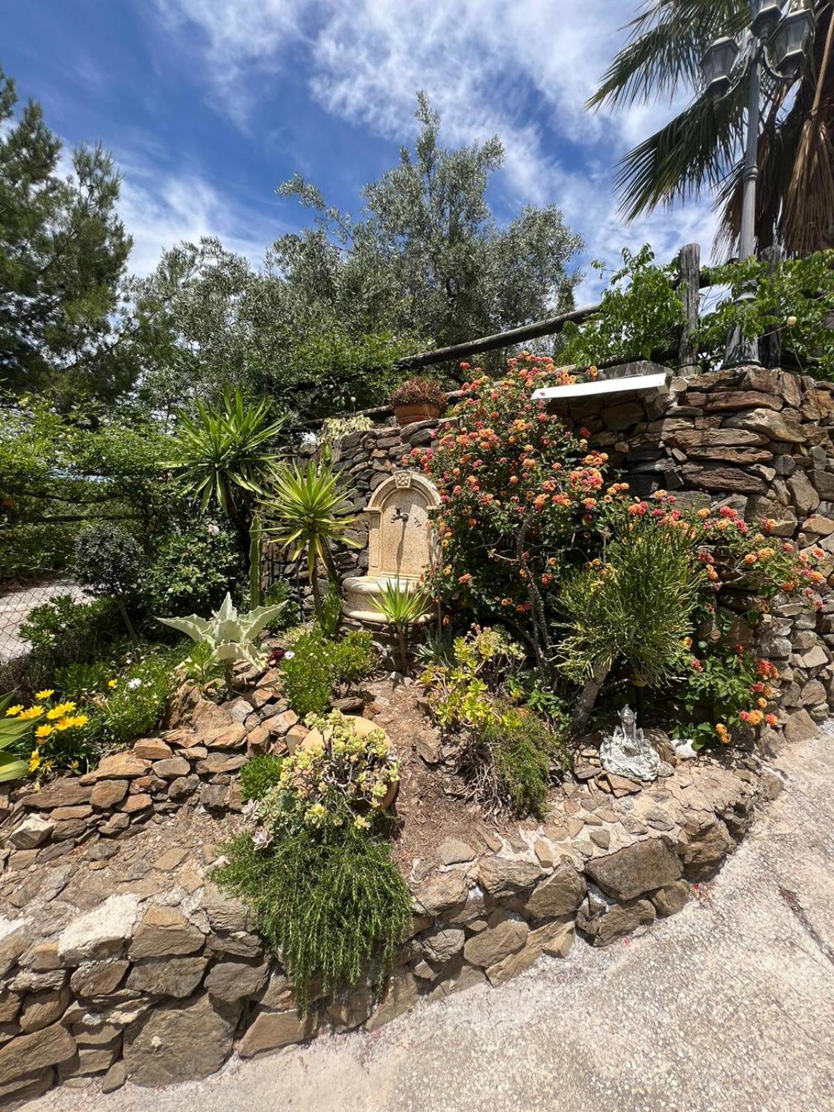 Los Olivos Málaga Dış mekan fotoğraf